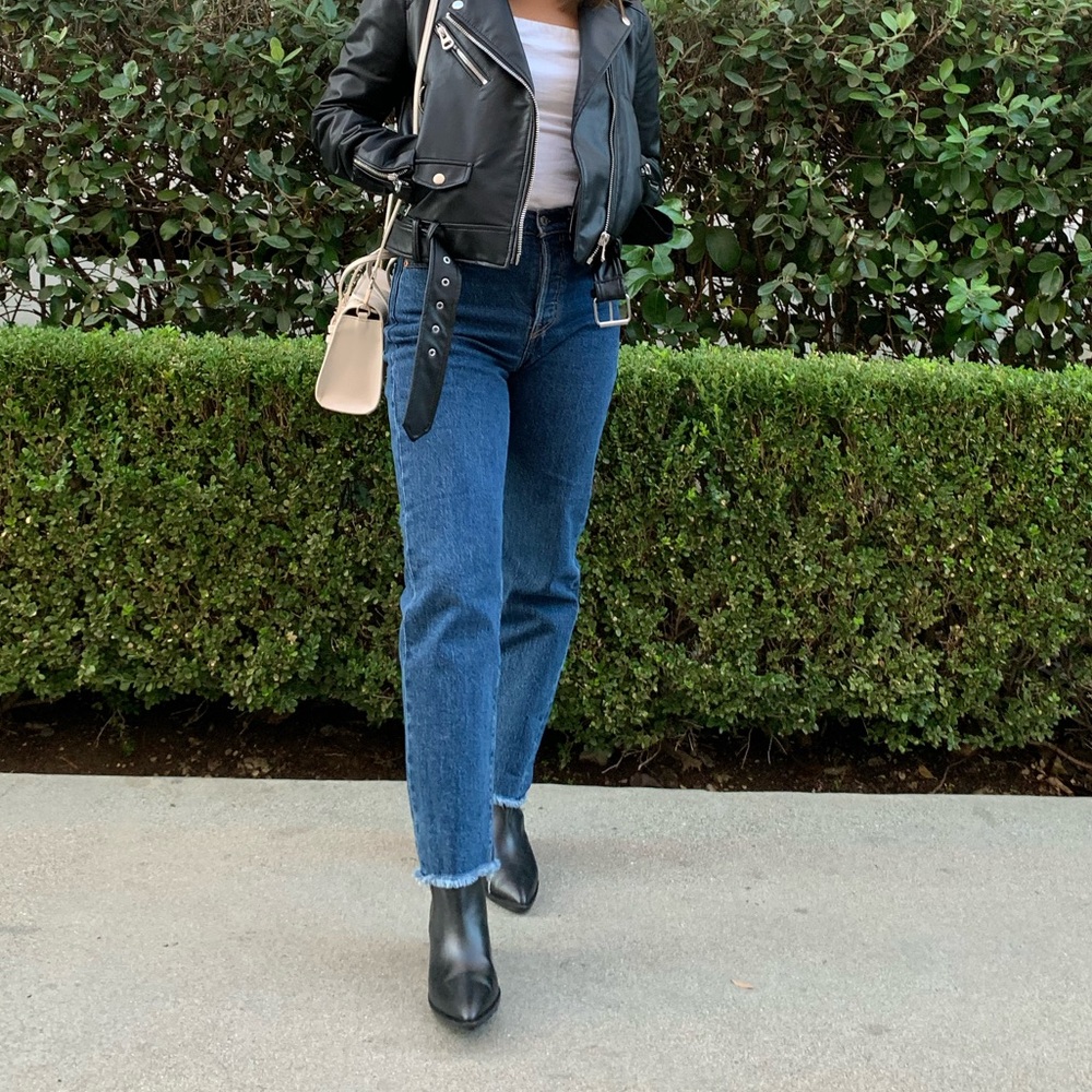 Levi’s wedgie straight jeans